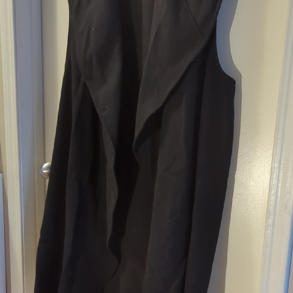 Lost In Layers Cardigan/Vest - Picture 3 of 5